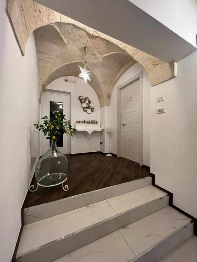 Al Centro Exclusive Apartment ブリンディジ エクステリア 写真