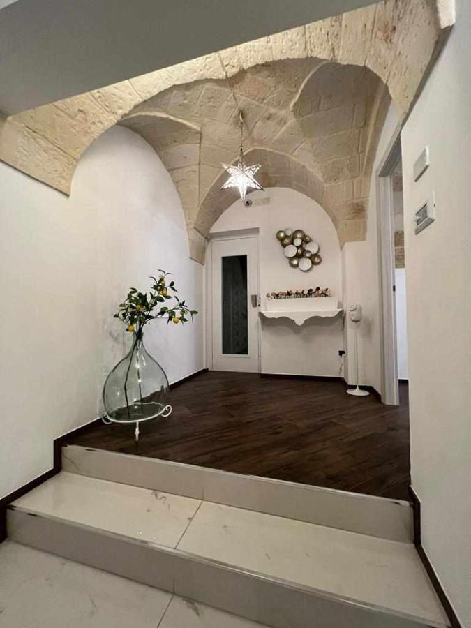 Al Centro Exclusive Apartment ブリンディジ エクステリア 写真